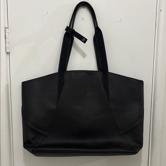 Lululemon bag - Picture 1 of 5